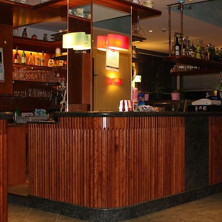ליגננו סביאדורו Hotel La Fenice מראה חיצוני תמונה