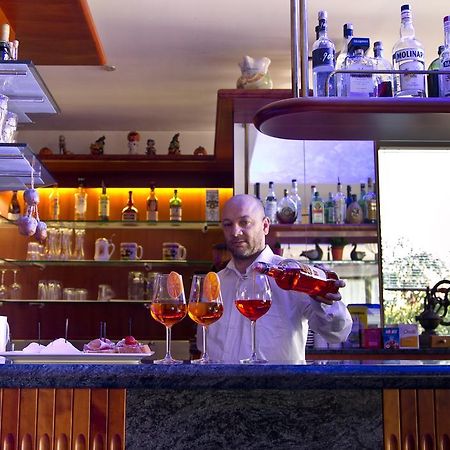 ליגננו סביאדורו Hotel La Fenice מראה חיצוני תמונה
