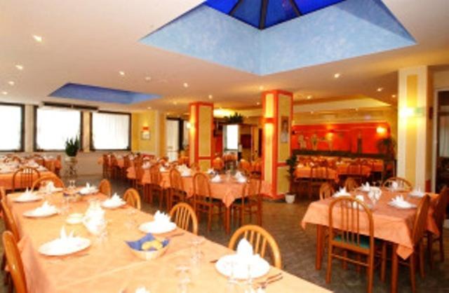 ליגננו סביאדורו Hotel La Fenice מראה חיצוני תמונה