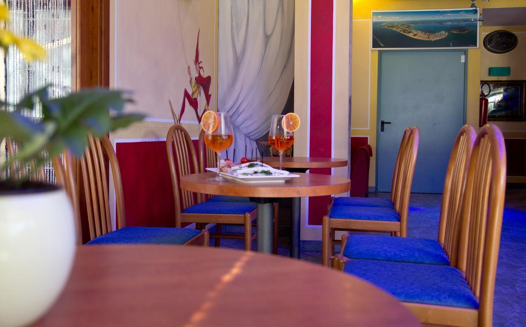 ליגננו סביאדורו Hotel La Fenice מראה חיצוני תמונה